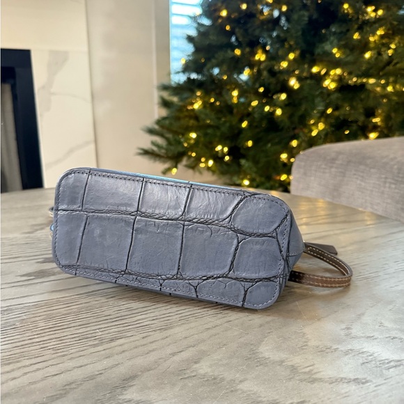 Authentic Dooney & Burke in excellent condition! - Picture 5 of 7